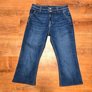 KanCan Women's Blue Capri Jeans